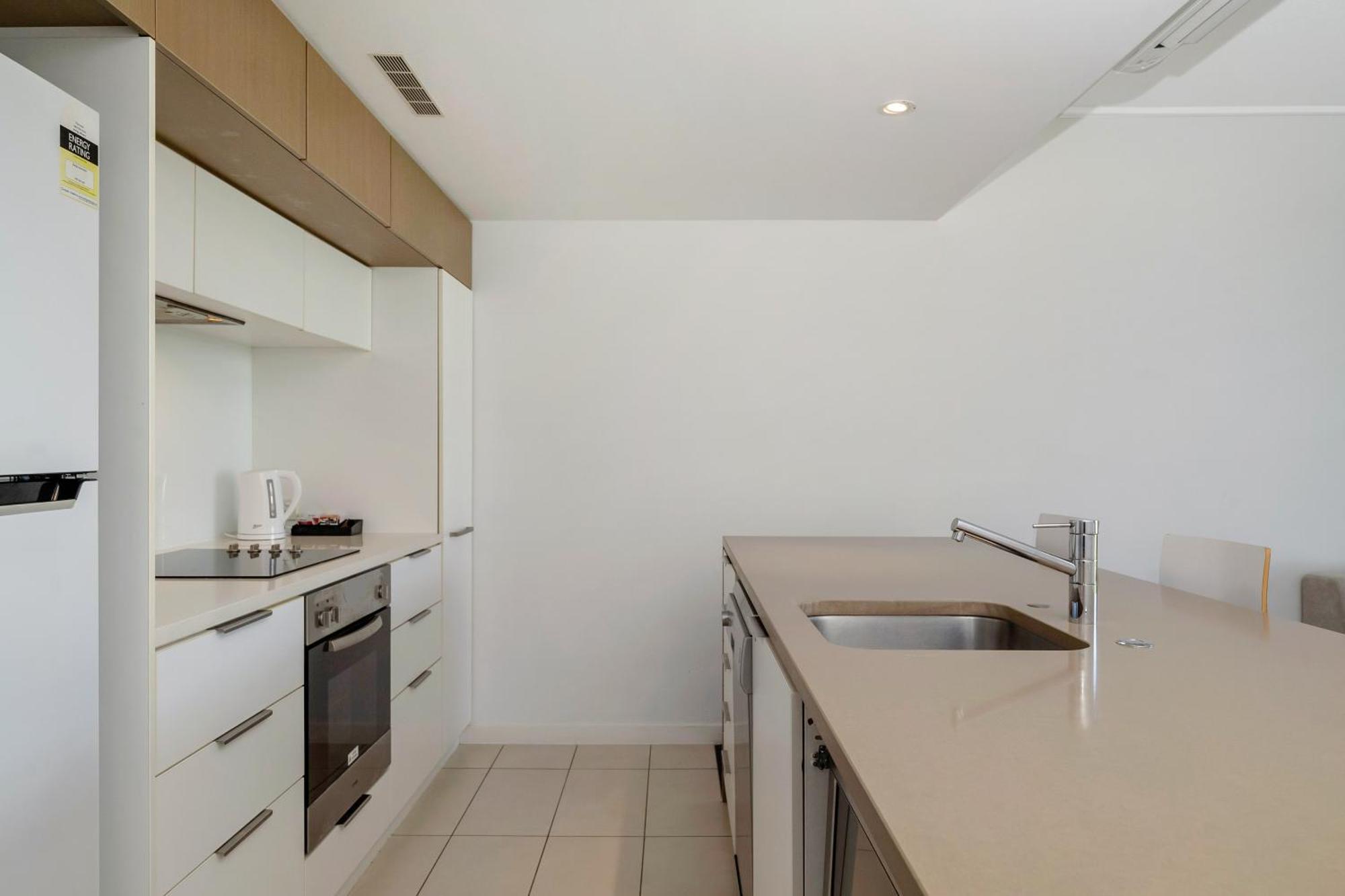 Islington Aparthotel 4*